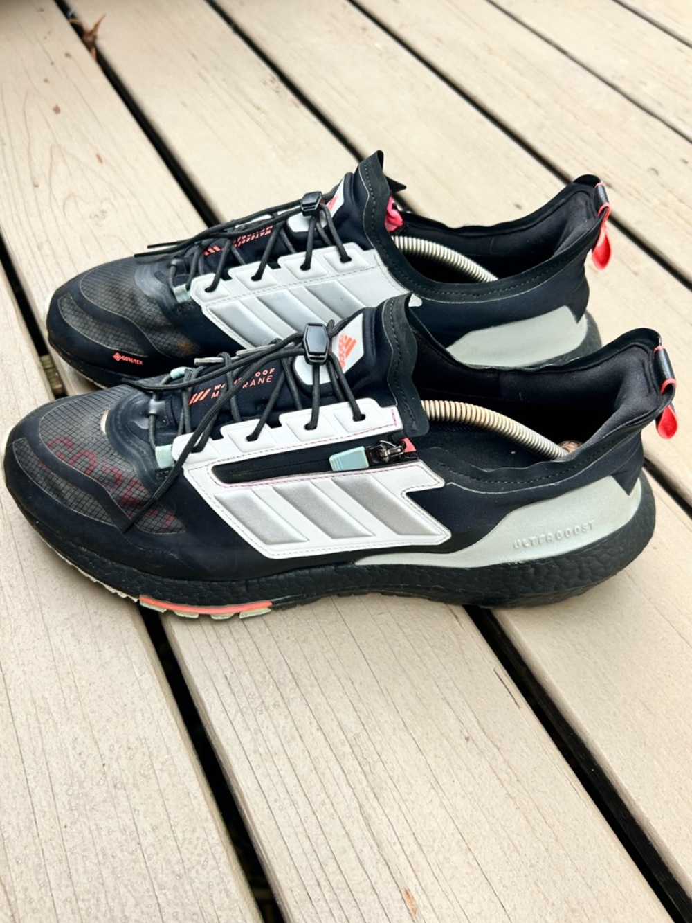 Adidas UltraBoost 21 GTX Black Silver Metallic Men’s US Size 12.5 /UK12 *FLAWED*